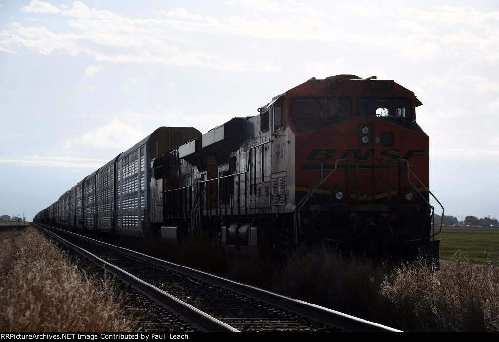 Tied down vehicle train